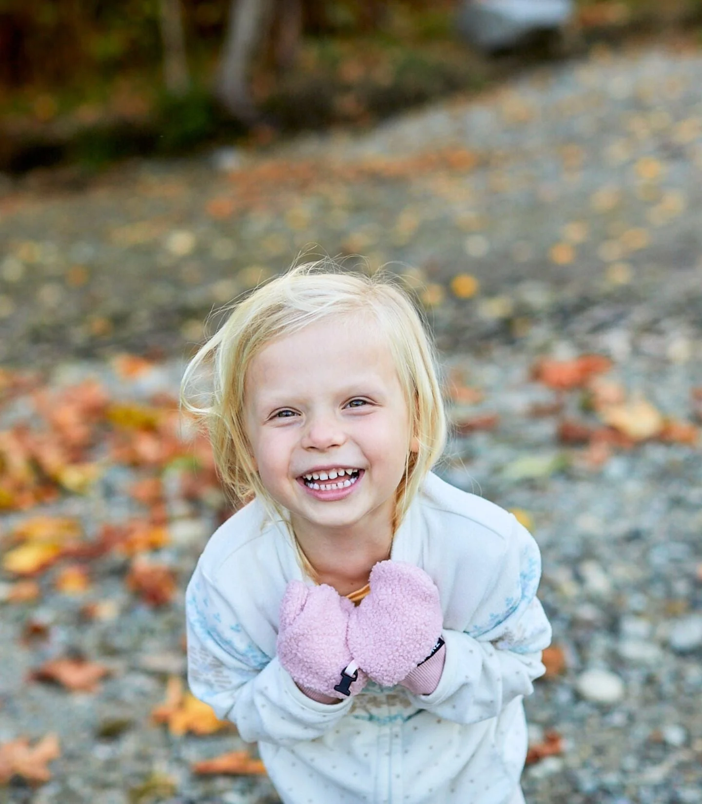 Fleece Mitts for Kids - Soft, Cozy and Breathable - Image 7