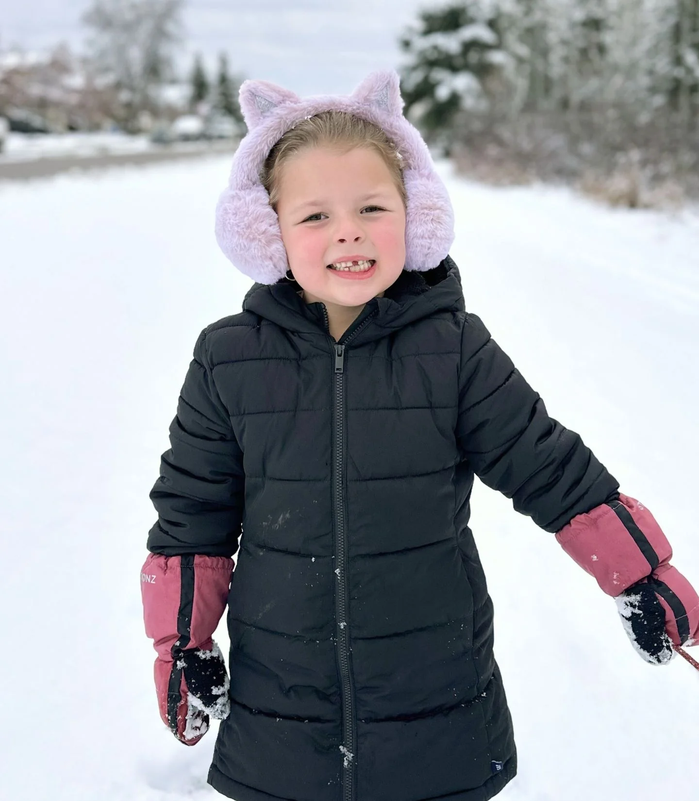 Snow Mitt Kid - Easy-on, Insulated, Waterproof Mittens - Image 17